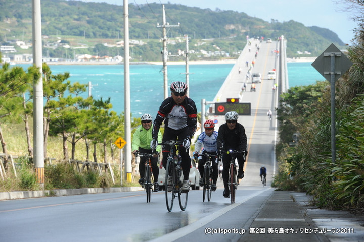 2124789111_671826349_datax1